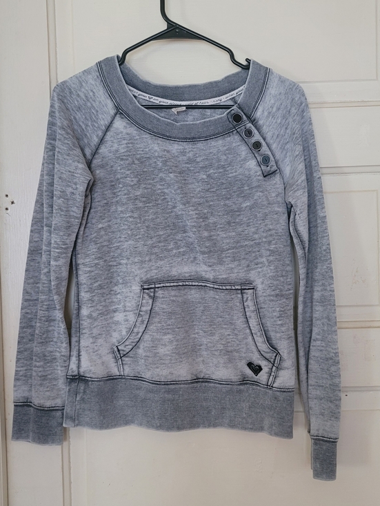 Roxy Sweaters - Vintage Y2K Roxy Lightweight Gray Button Shoulder Sweatshirt Size Small